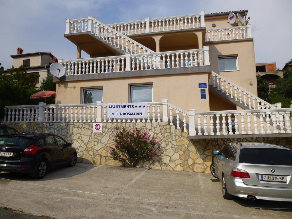 Apartments Villa Rosmarin Omišalj Dış mekan fotoğraf